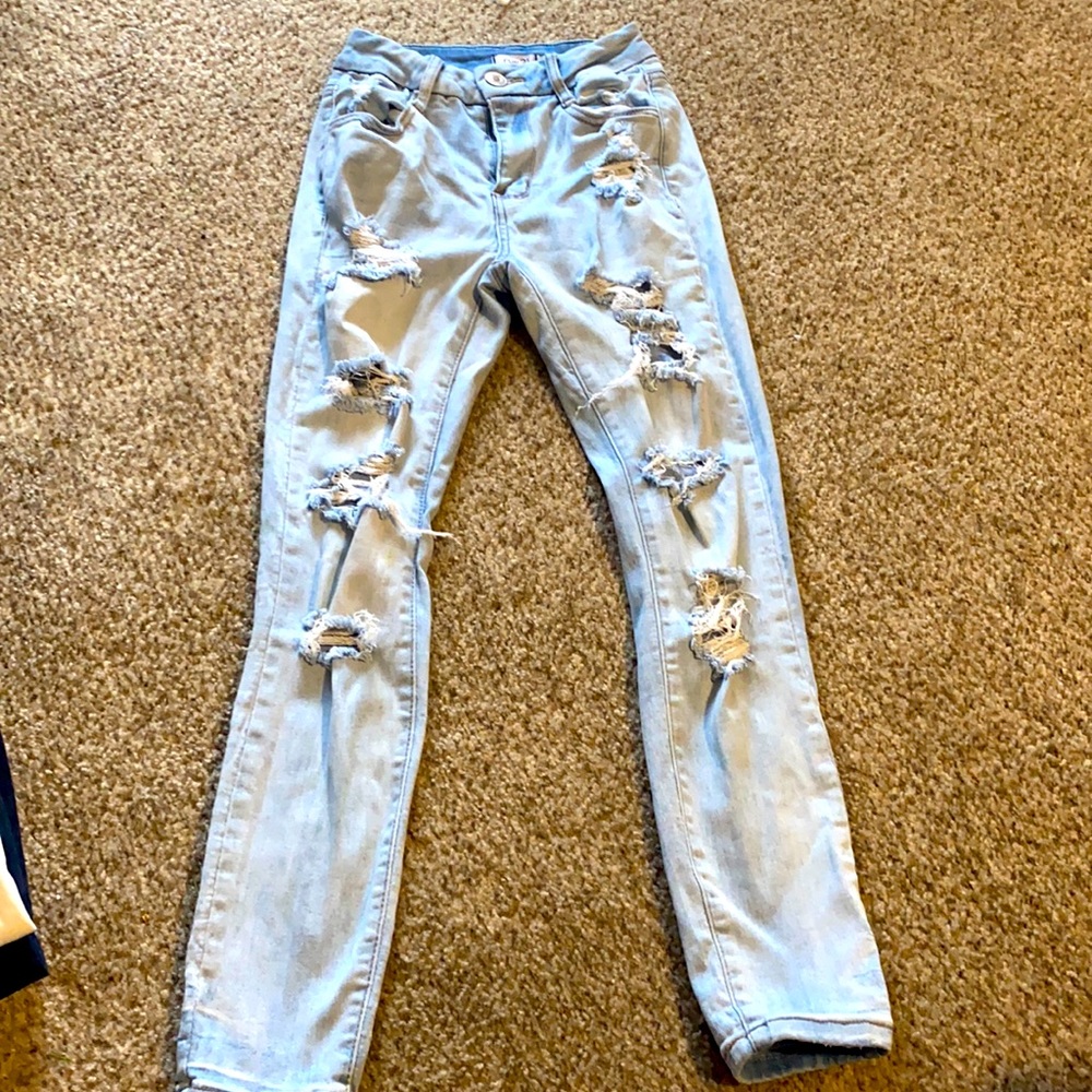 Rue 21 ripped jeans size 0